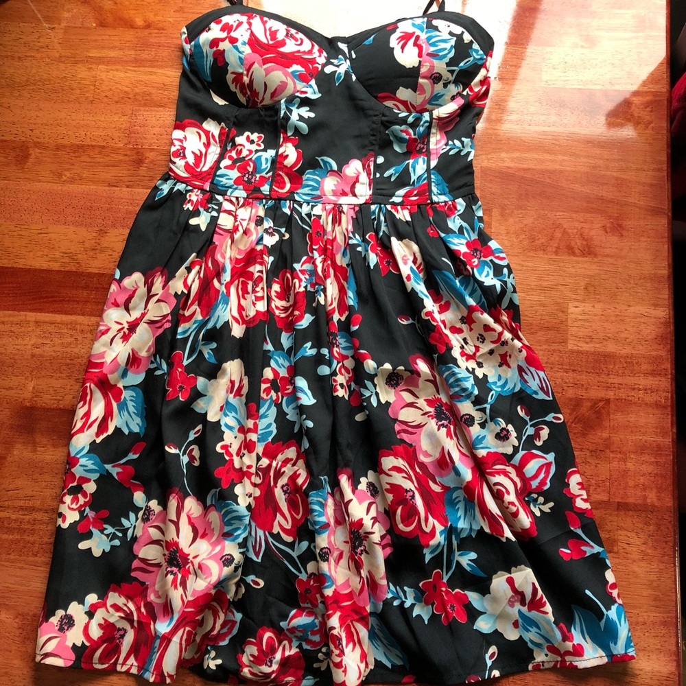 [Band of Gypsies] NWT Bustier Floral Mini Dress